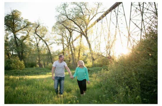 engagement photographers in Lethbridge